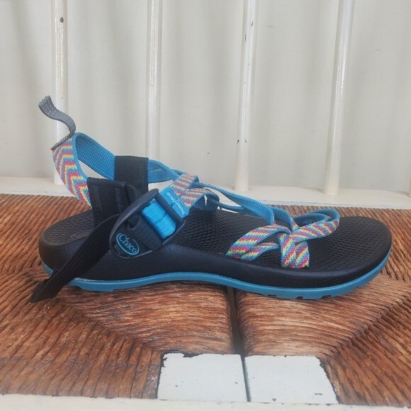 Chaco ZX/1 Strappy Rainbow Fiesta Sandals Outdoor Water Hiking Youth 5 - Picture 4 of 10